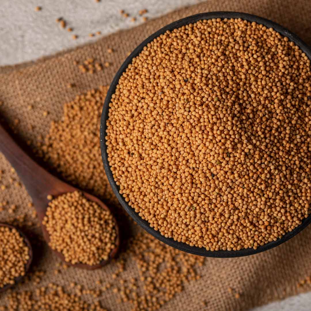 Cold pressed yellow mustard oil for cooking and health